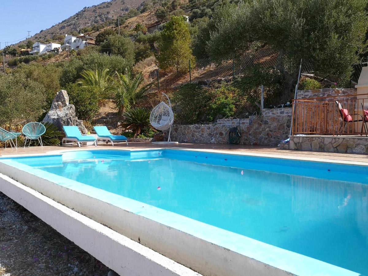 Villa Lir Tholos  Exteriör bild